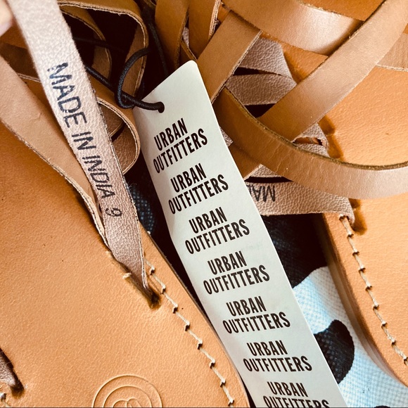 Urban Outfitters UO Janna Woven Sandals - Picture 7 of 7